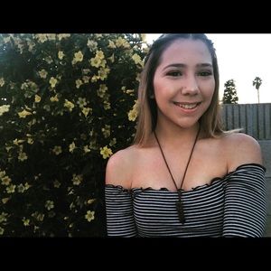 Meet your Posher, Hannah